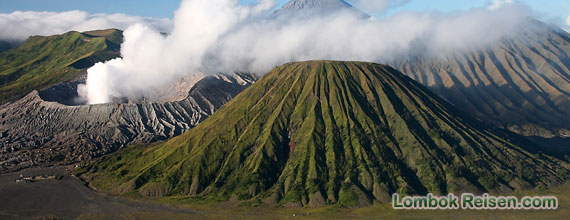 Catching Sunrise at Mount Bromo You Can Enjoy