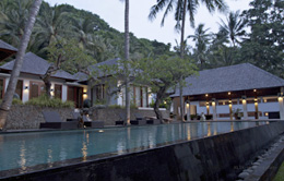 Manna Kebun Villas